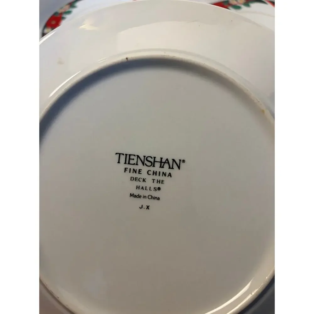 VTG Tienshan Deck the Halls China. set of 4 dinner plates - 10.5 inch, Christmas